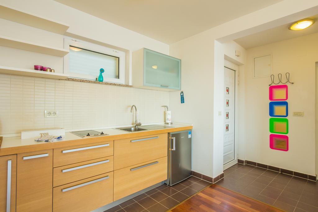 Apartma Dinka *